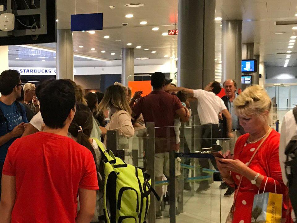 Confusion in French airport as airline official, passenger exchange blows