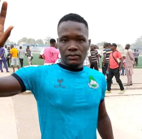 Nassarawa player, Chieme Martins, slumps and dies during league match