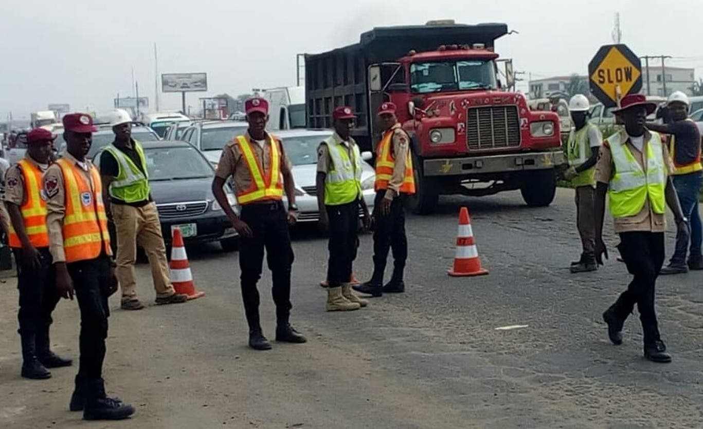 Lagos-Ibadan Expressway rehabilitation, Lagos–Sagamu, Federal Ministry of Works and Housing, Alhaji Babangida Hussaini