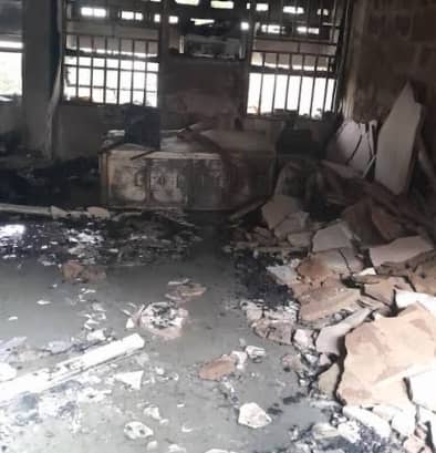 Fire razes Kwara high court complex in Ilorin