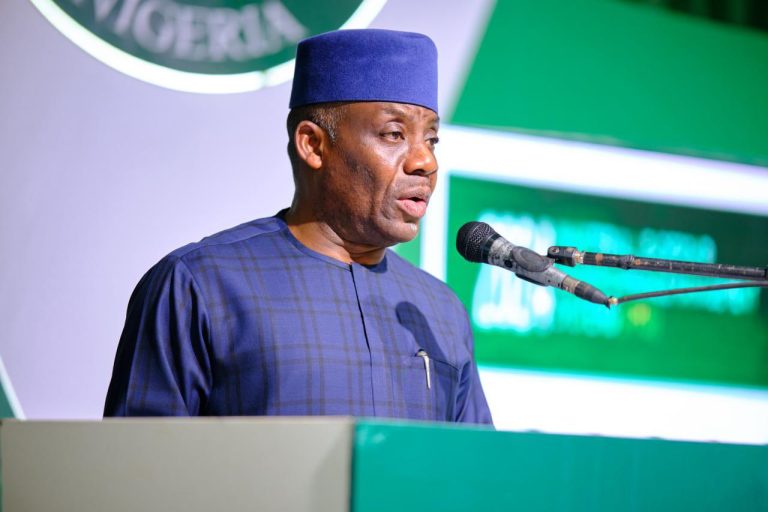Dr. Maruf Alausa